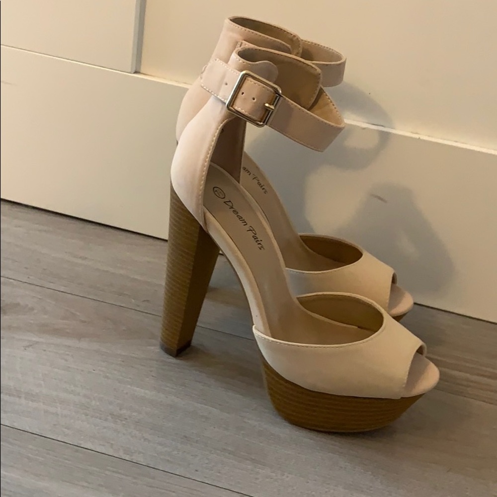 Platform open toe heels